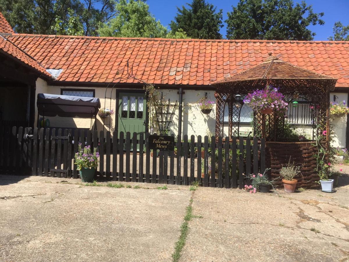 Valley Farmhouse, Westhall Redisham Exterior photo