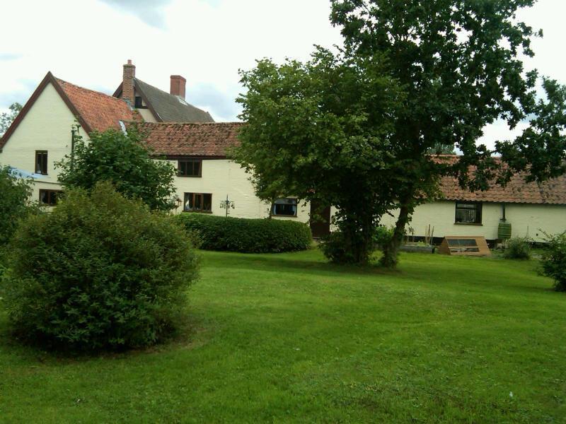 Valley Farmhouse, Westhall Redisham Exterior photo