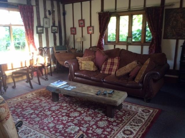 Valley Farmhouse, Westhall Redisham Room photo