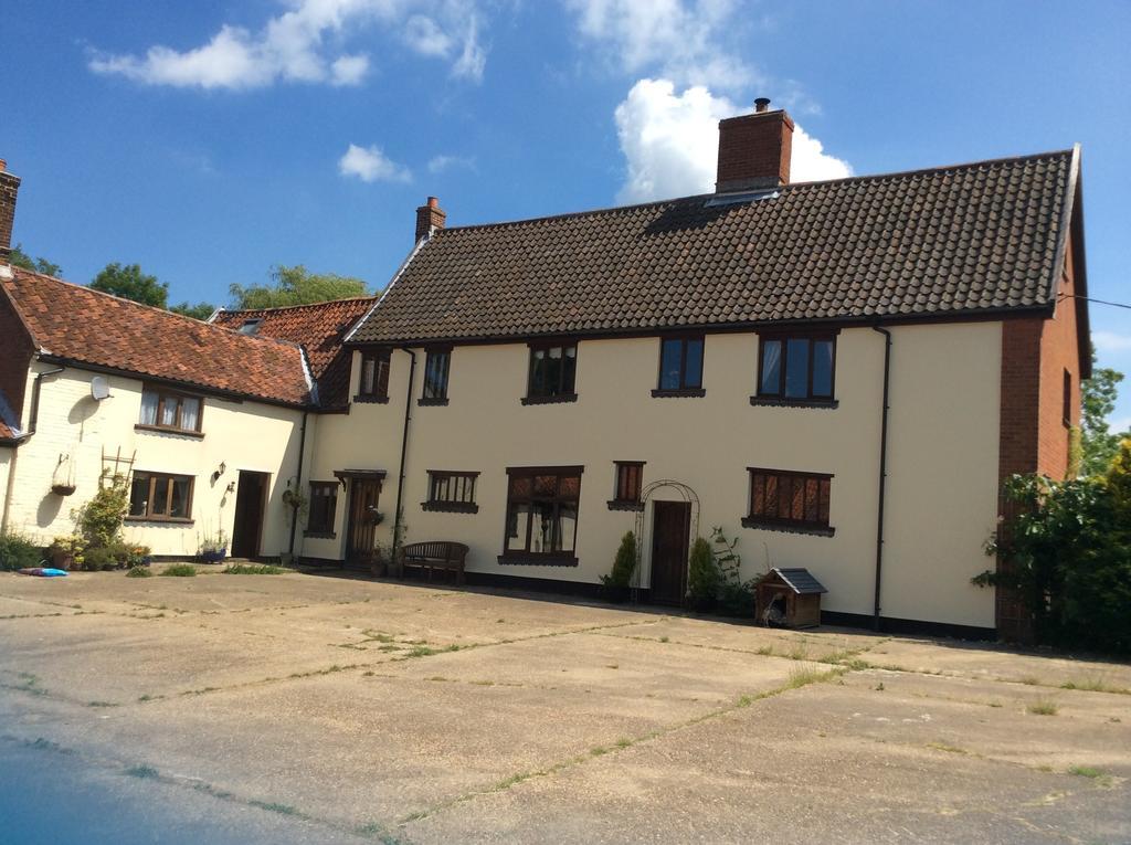 Valley Farmhouse, Westhall Redisham Exterior photo